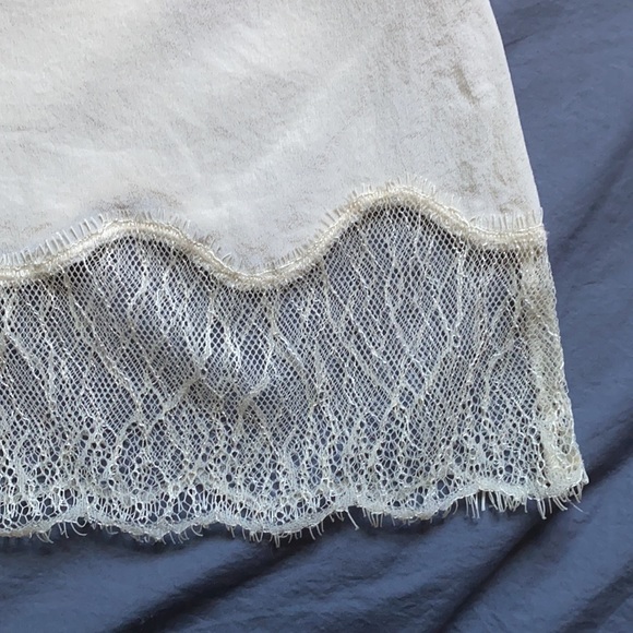 Aritzia Wilfred Cream Chimere Silk Camisole - XS - Picture 3 of 4